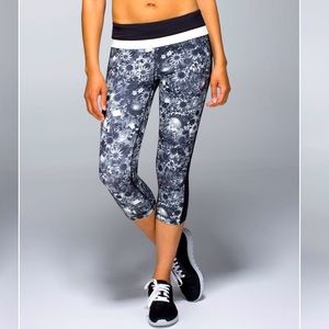 Lululemon Up The Pace Crop